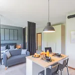 Black Loft Como By Rent All Como