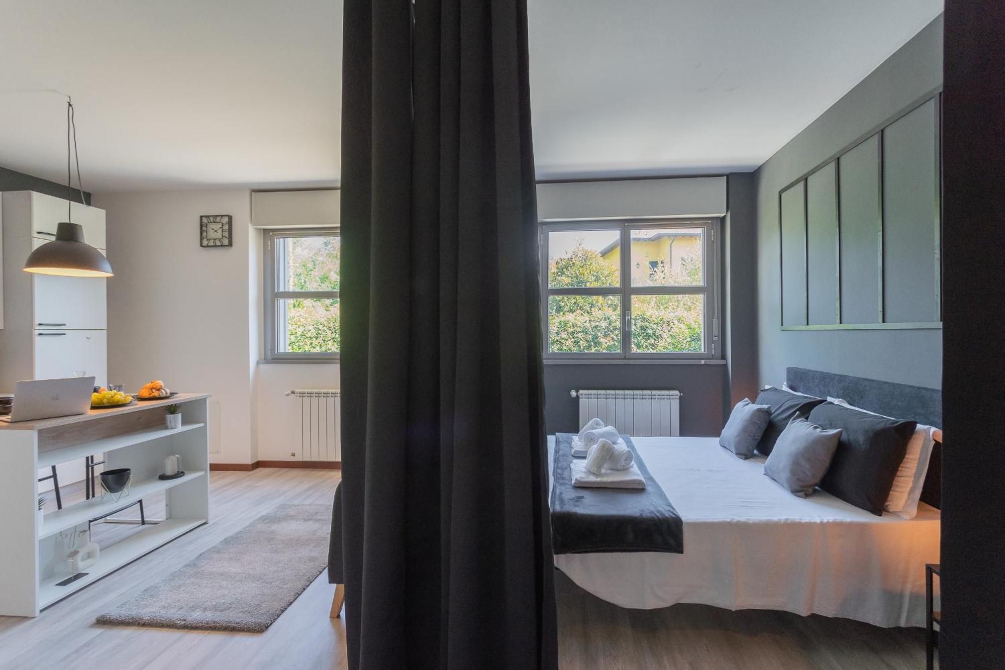 Black Loft By Rent *
